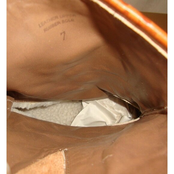 UGG Italian Collection CONCHETTA Weave Leather Buckle Boots Size US 7,EU 38 NEW - Picture 4 of 4